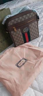 Sacoche sac a bandoulière Gucci nouveau, Enlèvement ou Envoi, Neuf