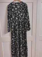 Robe a fleurs, Vêtements | Femmes, Robes, Enlèvement ou Envoi, Comme neuf, Taille 38/40 (M), Longueur genou