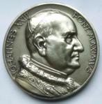 medaille johannes 23  pont maximus nostra signora della guar, Postzegels en Munten, Ophalen of Verzenden, Overige materialen