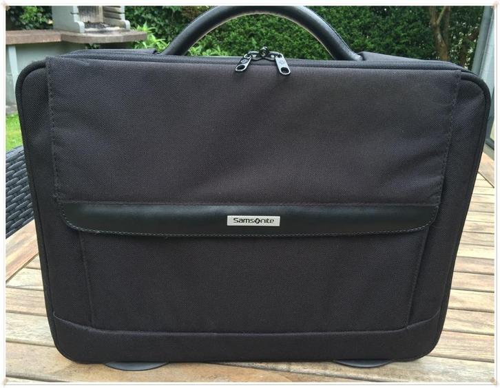 SAMSONITE - SAC PC PORTABLE 16’’ NEUF, Computers en Software, Laptoptassen, Nieuw, Aktetas, 16 inch, Ophalen of Verzenden