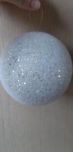 Witte kerstballen, Diversen, Kerst, Ophalen