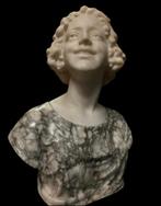 Buste de jeune femme en albâtre, Antiquités & Art, Art | Sculptures & Bois, Enlèvement