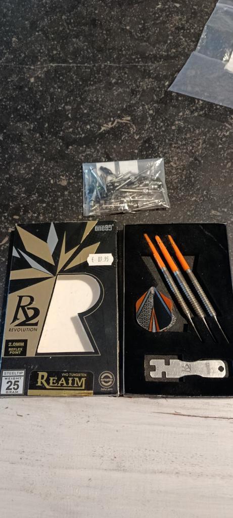 Darts pijlen one 80, Sport en Fitness, Darts, Pijlen, Ophalen of Verzenden