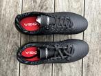 chaussures de rugby neuve T42, Sports & Fitness, Rugby, Enlèvement ou Envoi, Neuf, Chaussures