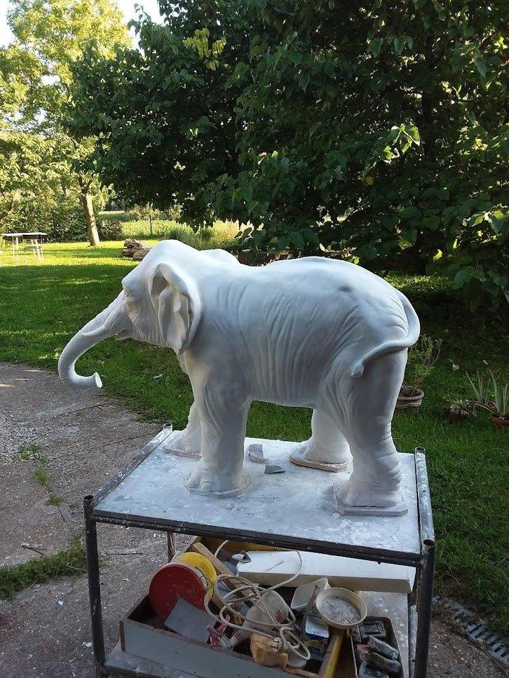 beeld  drogisterij "In Den Olifant", Verzamelen, Merken en Reclamevoorwerpen, Zo goed als nieuw, Overige typen, Ophalen