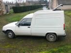 recherche Renault express essence, Auto's, Bestelwagens en Lichte vracht, Te koop, Bedrijf, Benzine, Renault