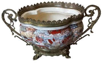 Satsuma jardinière met verguld bronzen frame beschikbaar voor biedingen