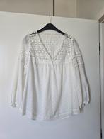 Zeer mooi Zomerbloesje Ecru met broderie - Silk - Mt 40, Maat 38/40 (M), Beige, Ophalen of Verzenden, Zo goed als nieuw