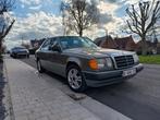 Mercedes 200 essence 1988 oldtimer( w124), Achat, Particulier, Toit ouvrant, Essence