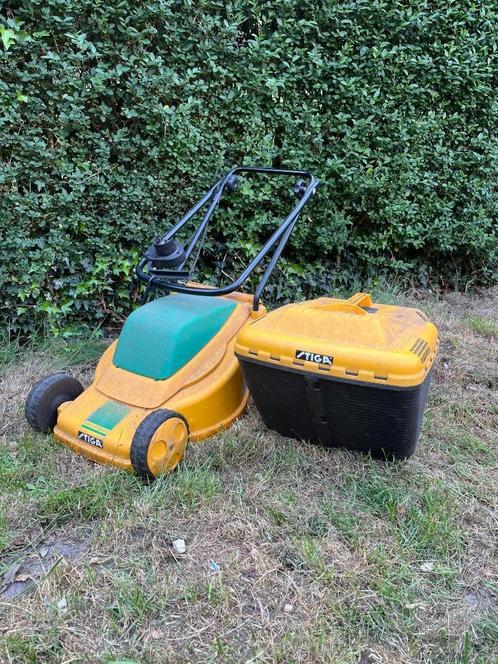 Compacte Elektrische grasmaaier - Stiga - Kabel, Tuin en Terras, Grasmaaiers, Gebruikt, Elektrische grasmaaier, 30 t/m 39 cm, Cirkelmaaier