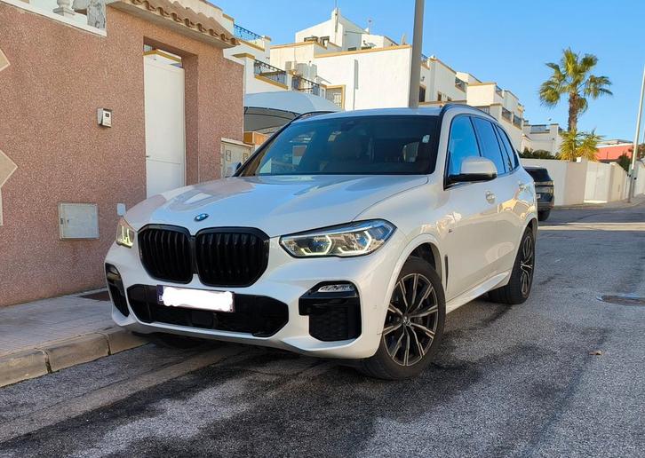 BMW X5 30d M-PACK – Full option, Auto's, BMW, Bedrijf, X5, 360° camera, Dodehoekdetectie, Head-up Display, Keyless entry, Trekhaak
