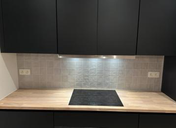 Tegels 10x10 cm beschikbaar voor biedingen