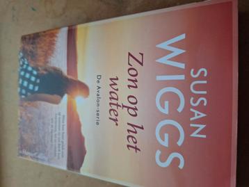 Zon op het water, Susan Wiggs beschikbaar voor biedingen