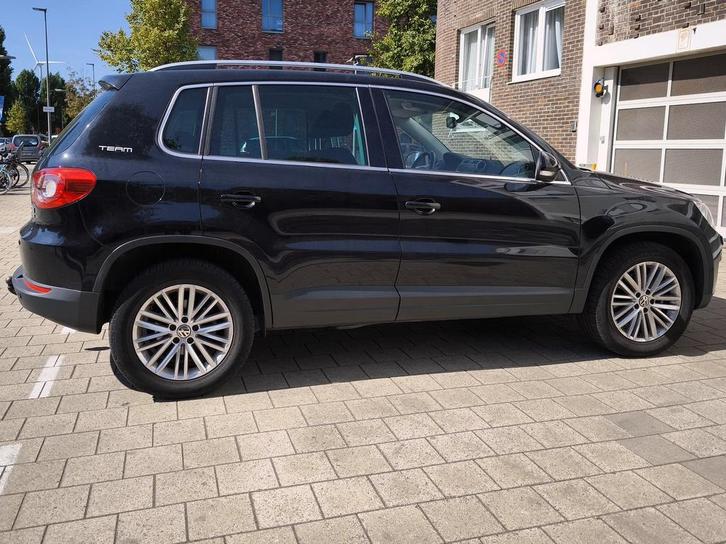 Volkswagen Tiguan 2,0 TSI.  4 Motion, Auto's, Volkswagen, Particulier, Tiguan, Trekhaak, Benzine, Euro 5, Handgeschakeld, Zwart