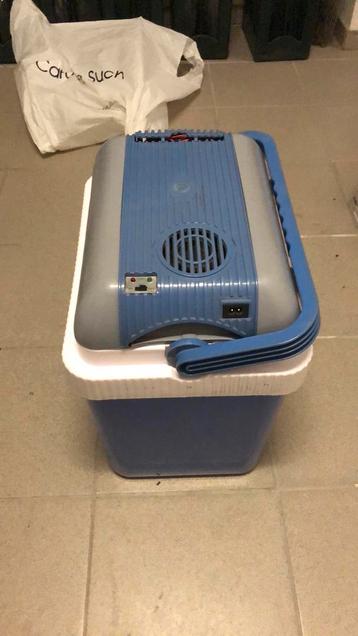 refroidisseur de voiture 12 V, Enlèvement, Utilisé, Glacières