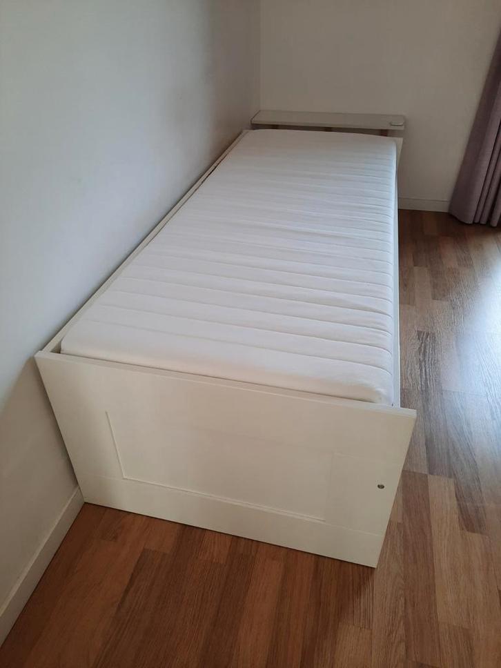Bed - Gratis af te halen, Huis en Inrichting, Slaapkamer | Bedden, Gebruikt, 80 cm, 200 cm, Hout, Wit, Verstelbaar, Ophalen