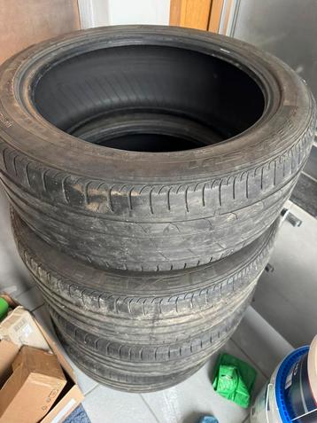4 Pneus été 245 45 ZR19 beschikbaar voor biedingen