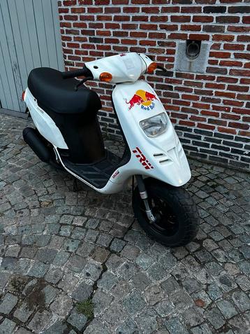 Piaggio typhoon 125cc A1 Belgisch disponible aux enchères