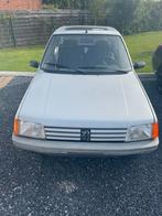 Te koop Peugeot 205 junior plus, Autos, Peugeot, Argent ou Gris, Achat, 5 places, Particulier