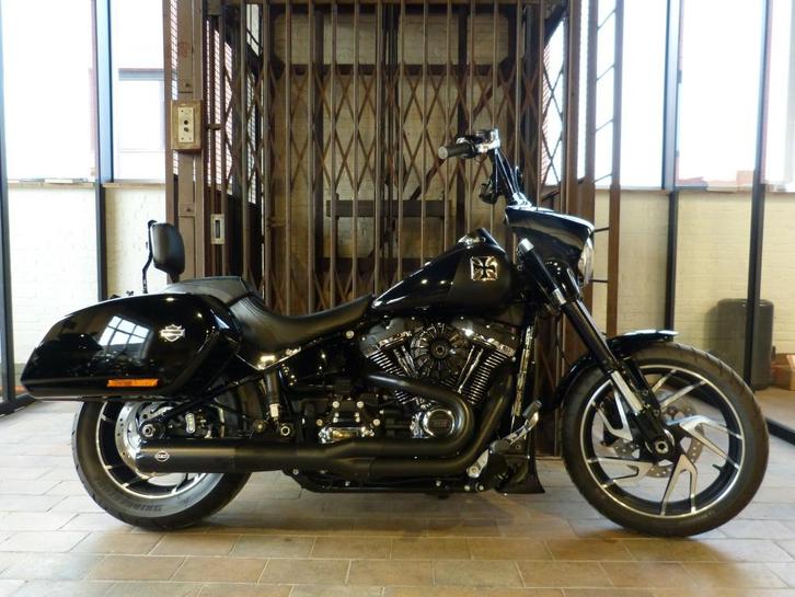 Harley-Davidson SOFTAIL FLSB SPORT GLIDE (bj 2022), Motoren, Motoren | Harley-Davidson, Bedrijf, Overig, meer dan 35 kW, ABS, Cruise Control