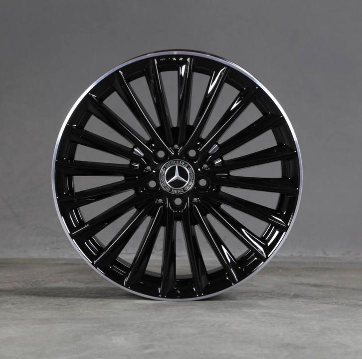 Mercedes AMG - A1774014200, Autos : Pièces & Accessoires, Pneus & Jantes, Jante(s), 19 pouces, Enlèvement