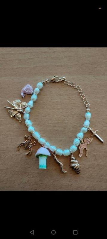 Melanie Martinez Portals armband beschikbaar voor biedingen