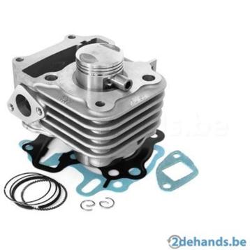 sym cilinder 4 takt orbit 2 ,50 cc SYM (NEW ENGINE)   beschikbaar voor biedingen