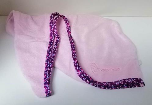 Tupperware MicroFiber - Haarhanddoek- Roze, Huis en Inrichting, Badkamer | Badtextiel en Accessoires, Nieuw, Handdoek, Roze, Ophalen of Verzenden