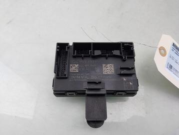 ORDINATEUR VEROUILLAGE CENTRALISE Caddy Cargo V (SBA / SBH), Utilisé, Volkswagen