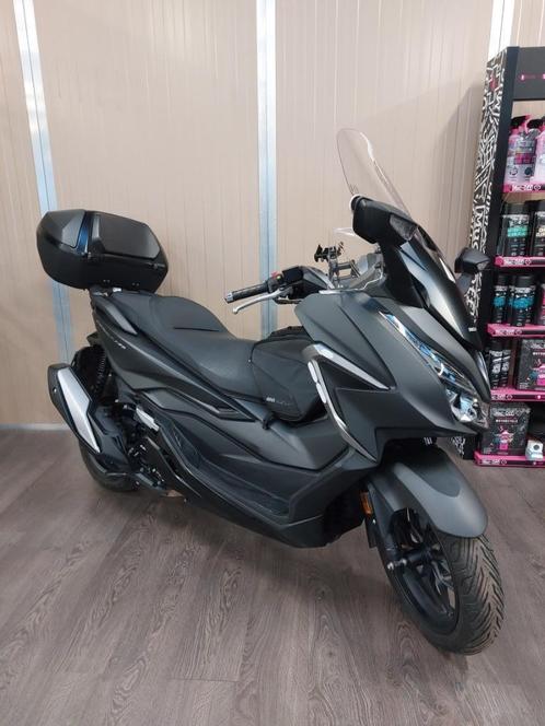 Honda Forza 350 2022, Motos, Motos | Honda, Entreprise, Scooter, 12 à 35 kW, 1 cylindre, Enlèvement