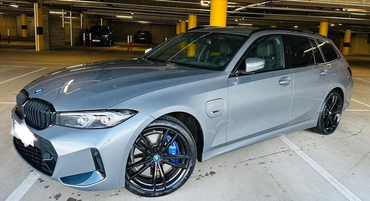 Bmw 330 e Pack M * carbone * TVA, Auto's, BMW, Particulier, 3 Reeks, Hybride Elektrisch/Benzine, Euro 6, Break, 5 deurs, Automaat