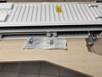 Radiator/ Paneelradiator Henrad softline beschikbaar voor biedingen