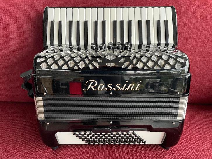 Z.g.a.n.Rossini Proline accordeon (Ballone Burini).72bas ., Muziek en Instrumenten, Accordeons, Zo goed als nieuw, Toetsaccordeon
