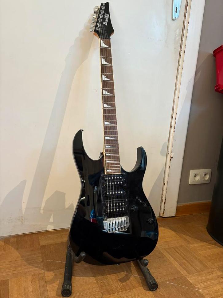 Ibanez Gio GRG170DX Black Night – elektrische gitaar, Muziek en Instrumenten, Snaarinstrumenten | Gitaren | Elektrisch, Gebruikt