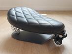 Zadel voor Bobber, Chopper, Custom solo mono zitje gevoerd, Motoren, Ophalen of Verzenden