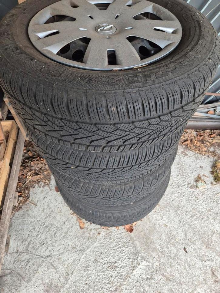 set 4 winterbanden op velg, Auto-onderdelen, Banden en Velgen, Band(en), Winterbanden, Gebruikt, Ophalen