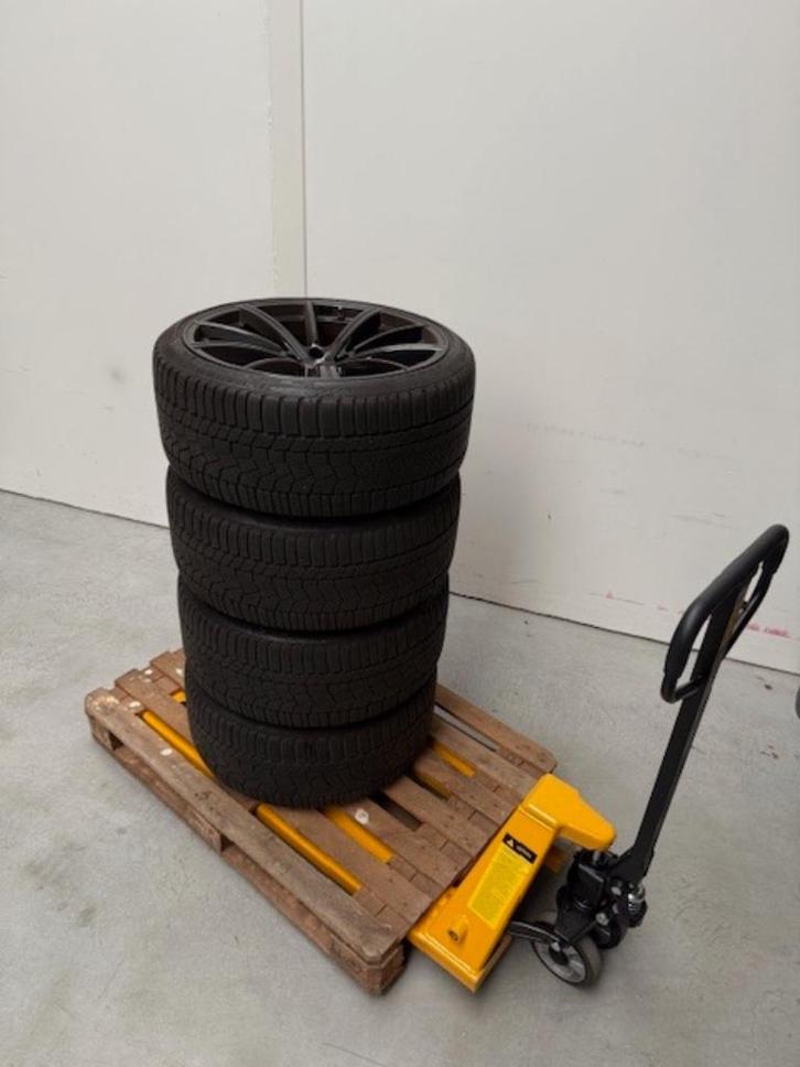 Audi RS6  / RS7 Originele Winterset in 21", Auto-onderdelen, Banden en Velgen, Banden en Velgen, Winterbanden, 21 inch, 285 mm