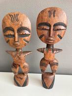 2 houten beeldjes uit Senegal, Ophalen of Verzenden
