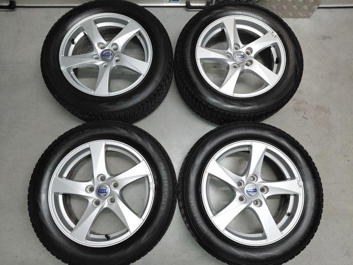 Originele 16 inch velgen met winterbanden Volvo V60 / S60, Auto diversen, Overige Auto diversen, Ophalen