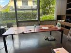 Grand bureau rouge bordeaux, Ophalen, Gebruikt, Bureau