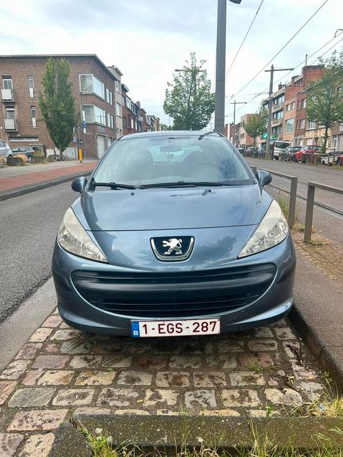 Peugeot 207 1.4 essence, Autos, Peugeot, Particulier, USB, Essence, Euro 4, 5 portes, Boîte manuelle, Enlèvement