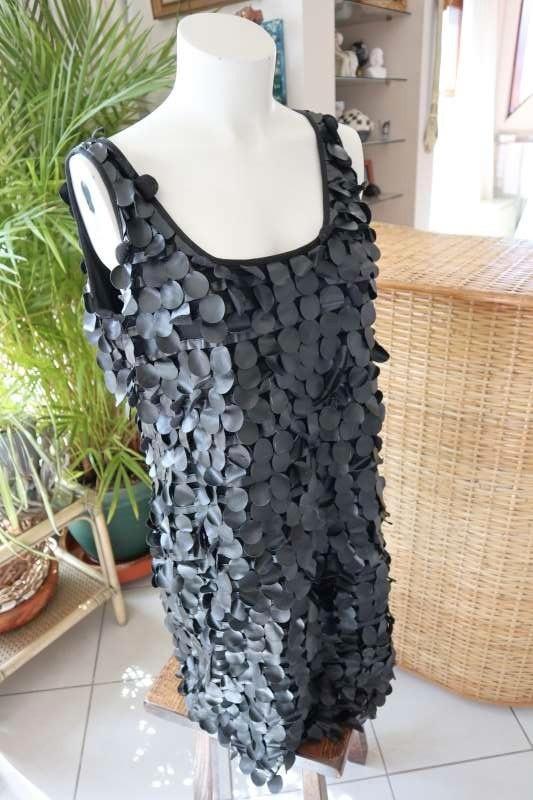 feestelijk zwart creatief paletten jurk, Kleding | Dames, Jurken, Zo goed als nieuw, Maat 42/44 (L), Zwart, Onder de knie, Ophalen of Verzenden