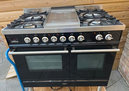 Cuisinière à gaz Boretti de 90 cm de large, Electroménager, Cuisinières, Utilisé, Autoportant, 5 zones de cuisson ou plus, 60 cm ou plus