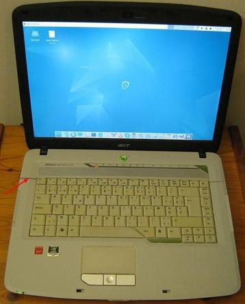 Lot 1 de 4 laptops  beschikbaar voor biedingen