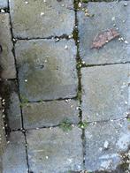 Terras klinker zelf uit te breken, Ophalen, Gebruikt, Klinkers