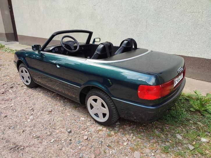 Ik zoek auto's voor Kinderen Porsche BMW Audi Mercedes, Kinderen en Baby's, Overige Kinderen en Baby's, Ophalen of Verzenden