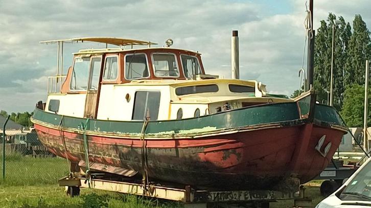 Oude stalen motorschip type platbodem 'Groningsche bol', Watersport en Boten, Platbodems, Gebruikt, Ophalen