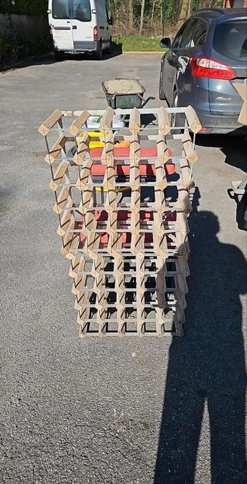 Porte bouteille  beschikbaar voor biedingen