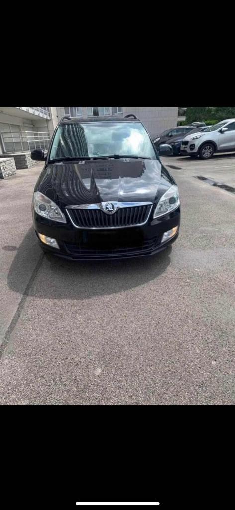Skoda fabia break 149000km 1.6 TDI, Autos, Skoda, Entreprise, Fabia, Diesel, Euro 5, Break, 5 portes, Boîte manuelle, Noir, Noir