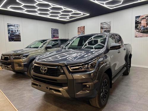 TOYOTA HILUX INVINCIBLE 2.8 D4D MHEV 204 PK 2025 NIEUW, Auto's, Toyota, Bedrijf, Hilux, Diesel, Euro 6, SUV of Terreinwagen, BTW verrekenbaar